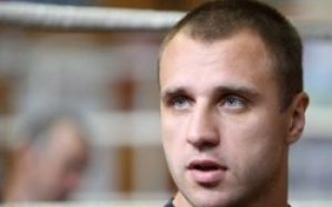 Бурсак едет в Англию — драться с чемпионом мира Сондерсом 
