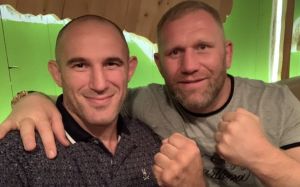 Сергей Харитонов встал на защиту Олейника, которого критикуют в переезде в США