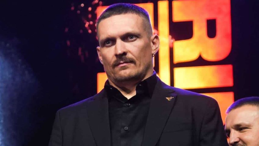 Александр Усик отреагировал на срыв боя с Фьюри: "Двигаемся дальше"