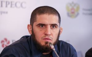 Джош Томпсон назвал самого опасного соперника для Ислама Махачева