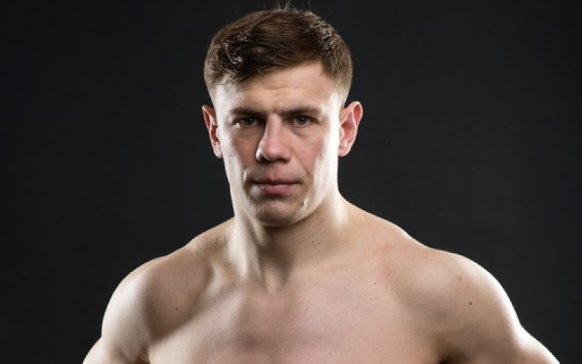 PFL 9: Максим Гришин не сумел одолеть Смилиньо Раму