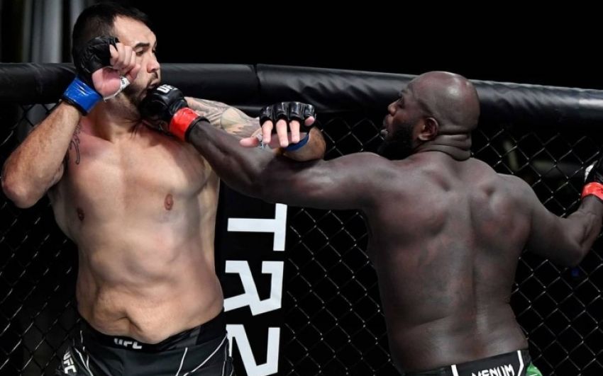 Видео боя Жаирзиньо Розенстрайк - Аугусто Сакаи UFC Fight Night 189