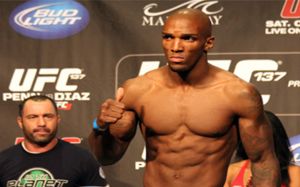 Претендент на чемпионский пояс Bellator Линтон Весселл не может выбрать между Филом Дэвисом и Раяном Бэйдером