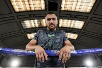 Тренер Александра Усика прокомментировал слухи о суицидальных мыслях Ломаченко