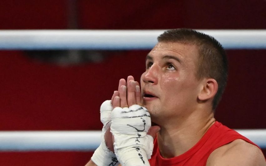 Вячеслав Сенченко оценил вероятность перехода Хижняка в профи