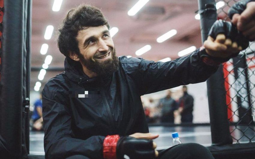 Хабиб допускает шанс, что Магомедшарипов может вернуться в ММА