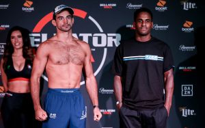 Церемония взвешивания перед турниром Bellator 229: Андрей Корешков - Лоренц Ларкин