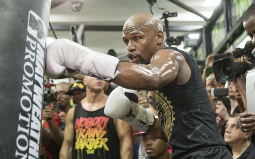 Глава Showtime Sports опроверг возвращение Флойда Мейвезер