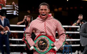Официально: Дэвин Хэйни восстановлен в качестве чемпиона WBC в легком весе