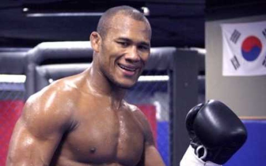 Роналду Соуза уверен, что он сможет зaвоевать титул UFC уже через два боя