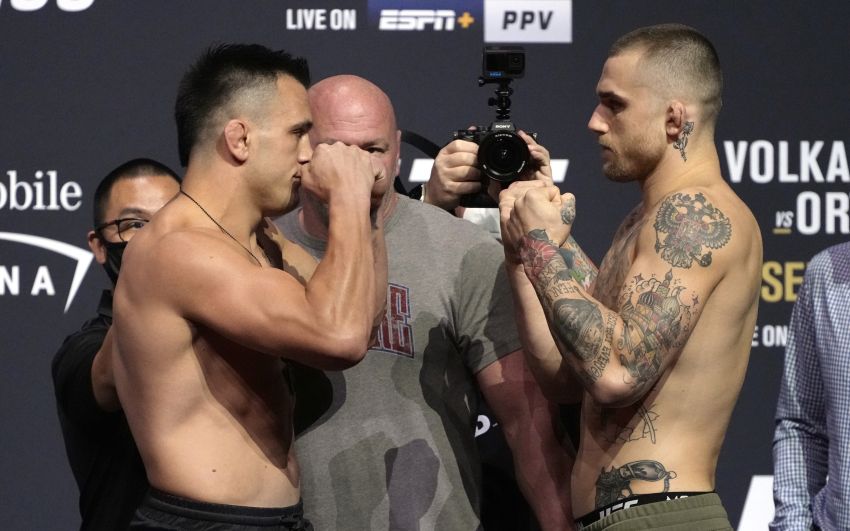 Видео боя Коди Брандэйдж - Ник Максимов UFC 266