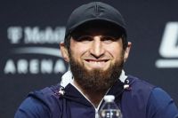 Менеджер Анкалаева назвал приоритетного соперника по следующему бою