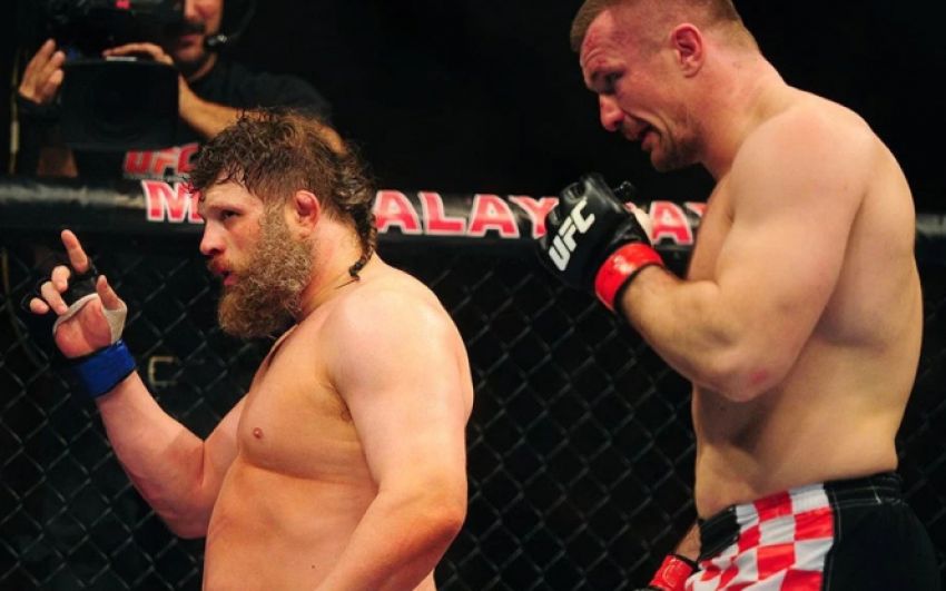 Видео боя Мирко Филипович - Рой Нельсон 2 Bellator 216
