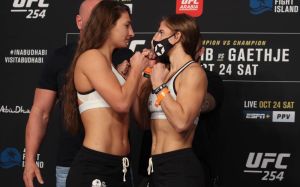 Видео боя Лиана Джоджуа - Миранда Мэверик UFC 254