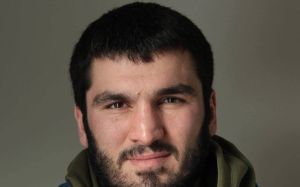 «В нашем доме жили беженцы. Человек тридцать». Бетербиев – про трагедии детства, Ковалева и Канаду 