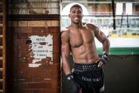 Бой Кличко – Джошуа станет частью турнира за титул чемпиона WBA