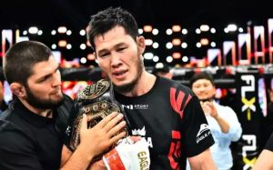 Казахстанский чемпион из лиги Хабиба выбирает Bellator, а не UFC