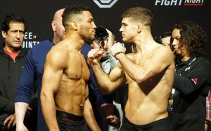 Видео боя Кевин Ли - Эл Яквинта UFC on FOX 31