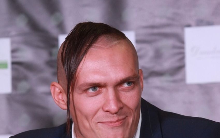 The Gardian: "В 2016-м Усик станет культовой звездой мирового бокса"