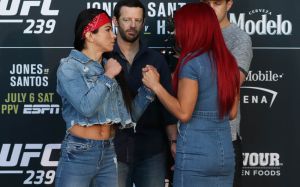 Видео боя Клаудиа Гаделья - Ранда Маркос UFC 239