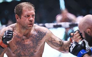 В АСА назвали двух интересных соперников для Александра Емельяненко в случае его возвращения