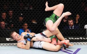 Видео боя Юлия Столяренко – Молли Маккэнн UFC Fight Night 224