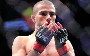 Мухаммад Мокаев показал, что он лучший по тейкдаунам в UFC