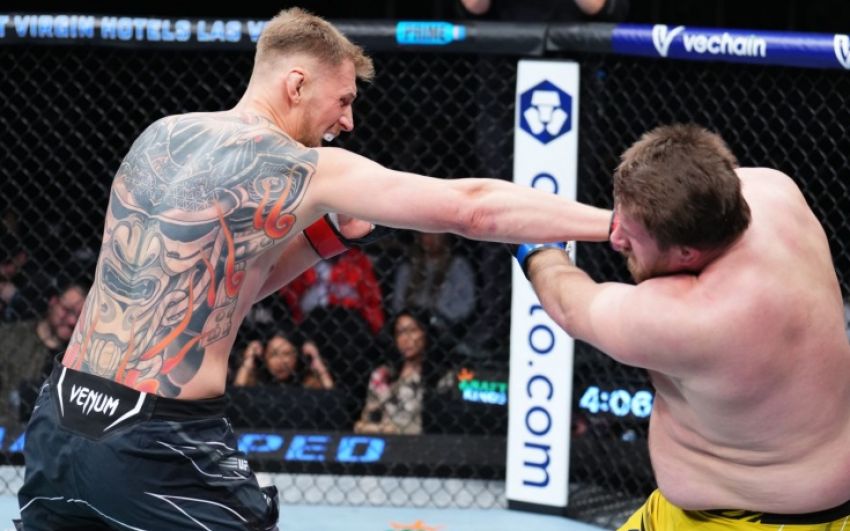 Видео боя Александр Волков — Александр Романов UFC Fight Night 221