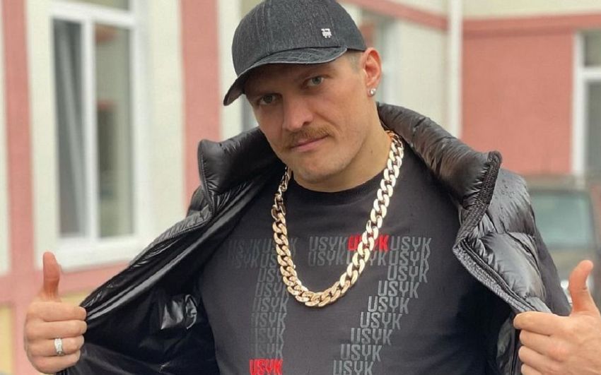 Бывший тренер Кличко раскритиковал команду Усика: "У них тренировочный лагерь - г*вно, тренерский состав – г*вно"
