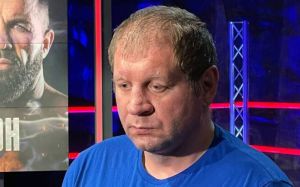 Александр Емельяненко приехал в Москву