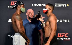 Видео боя Тревин Джайлс - Кевин Холланд UFC on ESPN+ 31