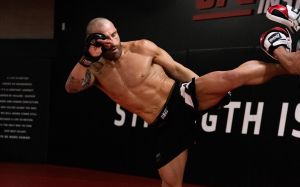 Александр Волкановски показал актуальную форму перед боем с Ортегой на UFC 266