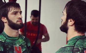 Зубайра Тухугов усердно тренируется в Таиланде в преддверии UFC 242