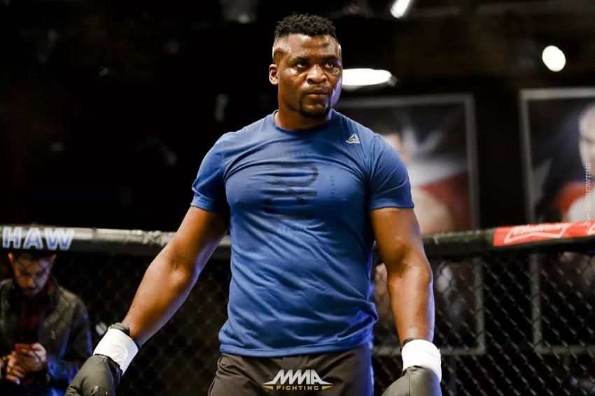 Фрэнсис Нганну официально выбывает из UFC 215 