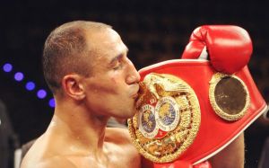 Видео боя: Абрахам vs Mюррей