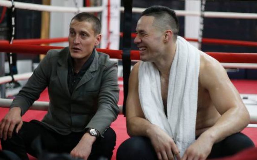 Промоутер Паркера удивлен, что его боксер назвал Джошуа "королем стероидов"