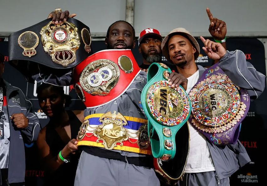 WBC лишил Кроуфорда своего титула и назначил бой за вакантный пояс