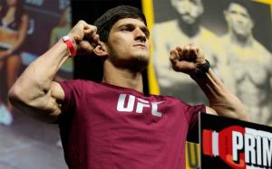 Мовсар Евлоев подерется с соперником из топ-5 полулегкого веса UFC