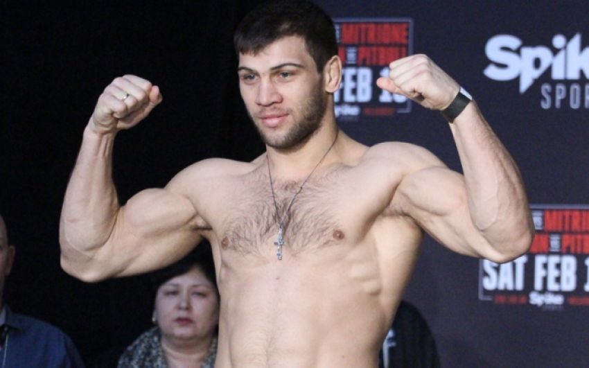 Анатолий Токов подерется с Фабио Агияром на турнире Bellator 241
