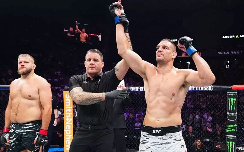 Видео боя Анте Делия – Мартин Тыбура UFC Fight Night 258
