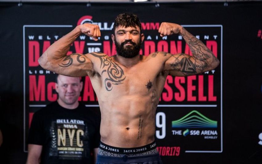 Bellator 213: Лиам МакГири нокаутировал Мухаммеда Лаваля