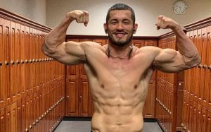Узбекский боец из команды Флойда Мейвезера подписал контракт с UFC