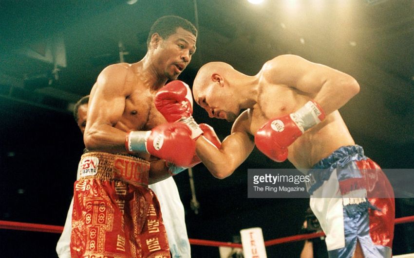 Shane Mosley vs John John Molina