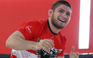 Хабиб Нурмагомедов назвал троих любимых борцов-вольников