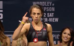 Джоанна Енджейчик нацелена на второй пояс UFC в 2017 году
