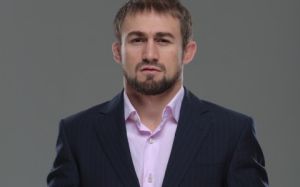 Али Багаутинов и Зак Маковски уволены из UFC