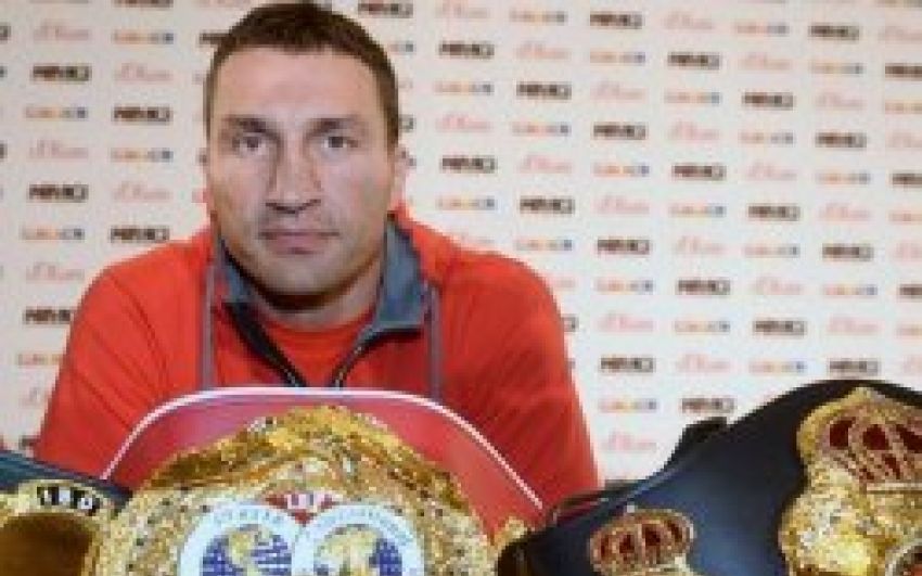 Команды Кличко и Джошуа не могут подписать контракт из-за WBA