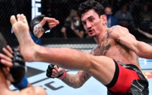 Бонусы турнира UFC Fight Night 197