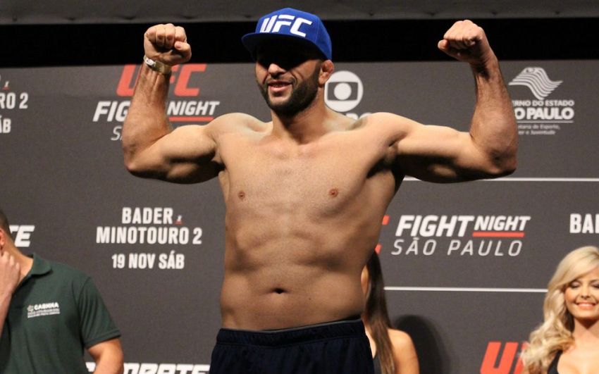 Видео боя Гаджимурад Антигулов - Хоаким Кристенсен UFC 211
