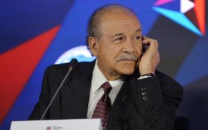 Президент WBO высказался о шутке Билли Джо Сондерса про избиение женщин